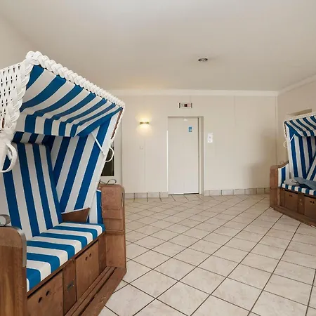 Appartement Strandhotel Kleine Krabbe 3*